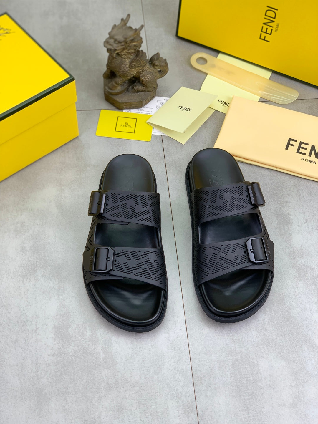 LuxluxHouse Best Quality Sandals Fendi