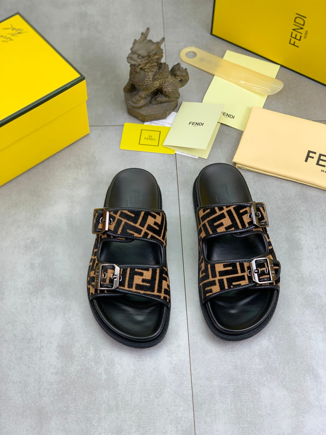 LuxluxHouse Best Quality Sandals Fendi