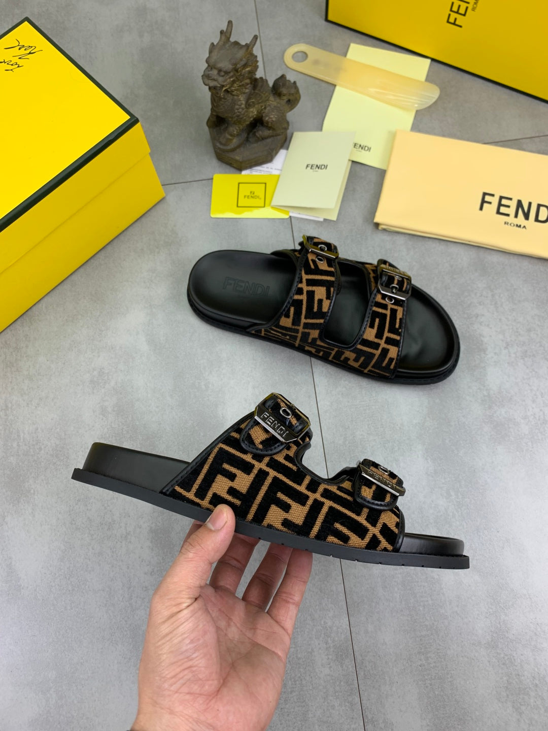 LuxluxHouse Best Quality Sandals Fendi