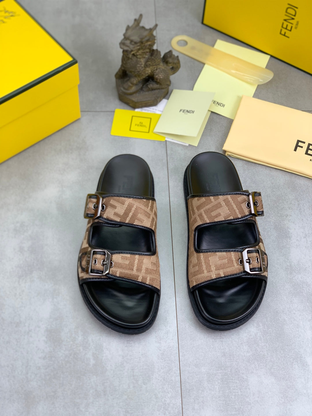 LuxluxHouse Best Quality Sandals Fendi