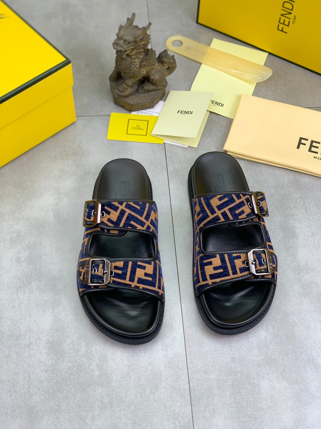 LuxluxHouse Best Quality Sandals Fendi