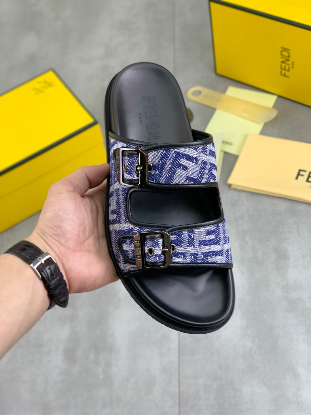 LuxluxHouse Best Quality Sandals Fendi