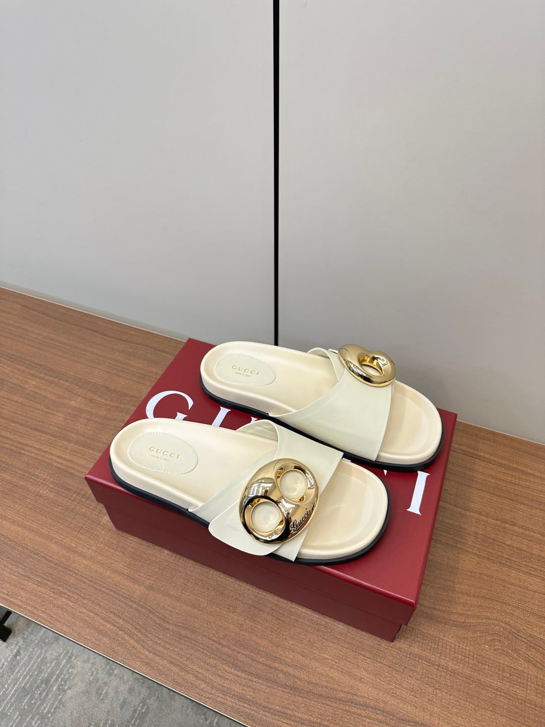 LuxluxHouse Best Quality Gucci Women Shoes