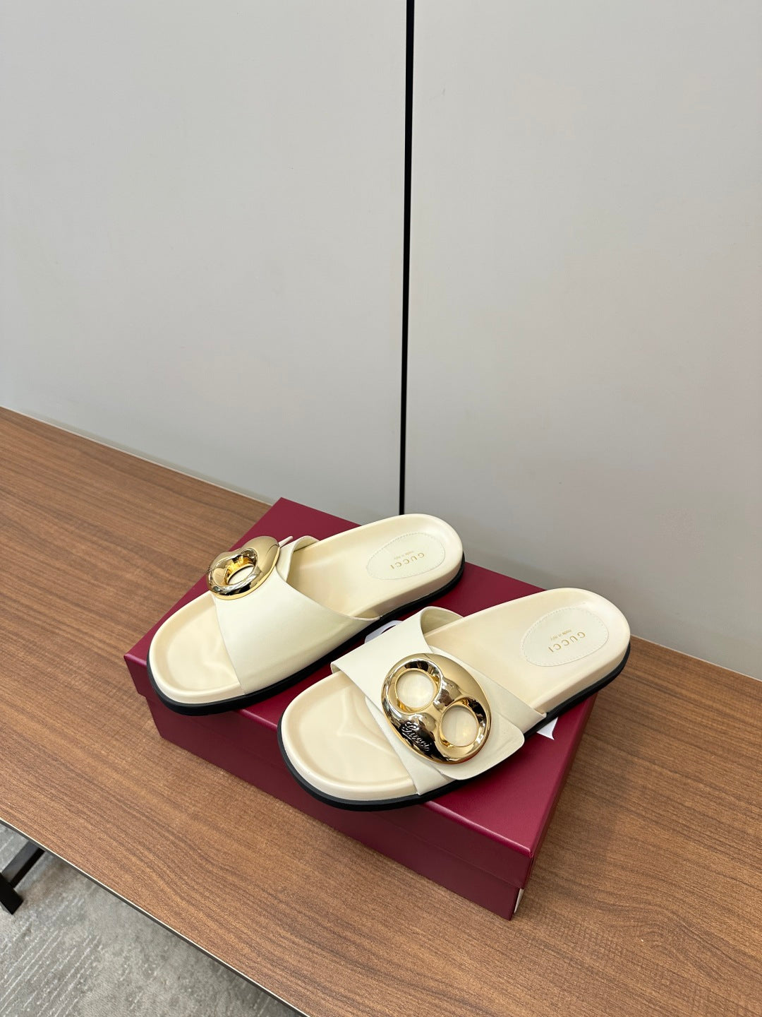 LuxluxHouse Best Quality Gucci Women Shoes