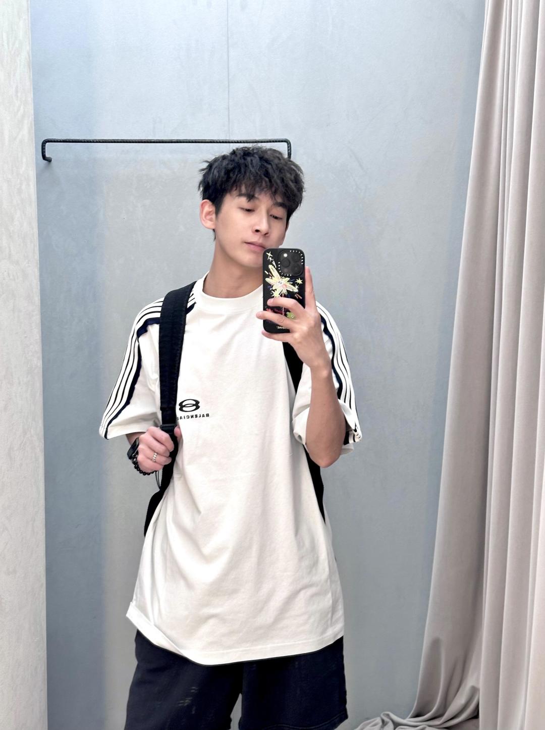 LuxluxHouse Best Quality Clothes Balenciaga T-shirt