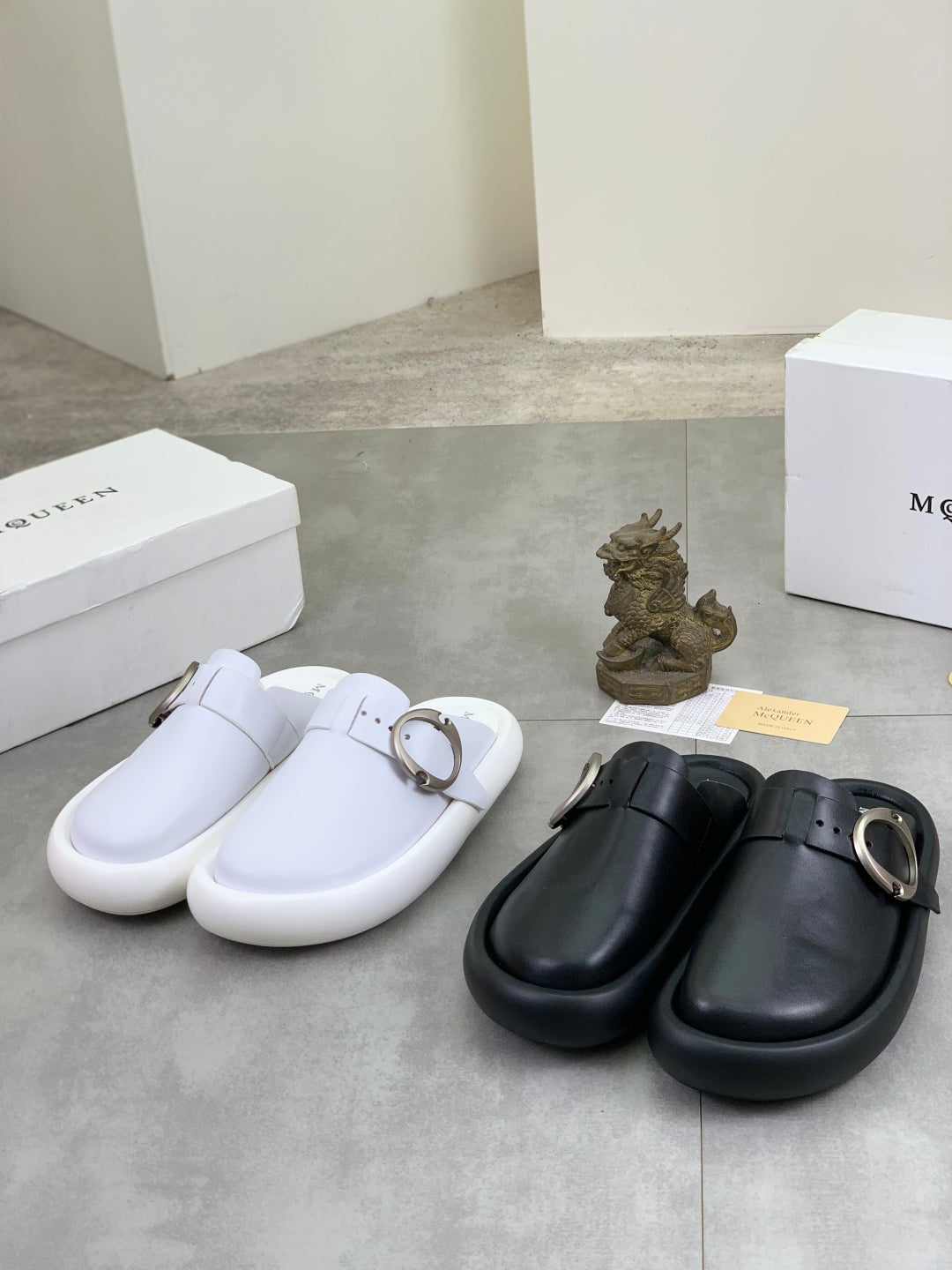 LuxluxHouse Best Quality Sandals Alexander McQueen