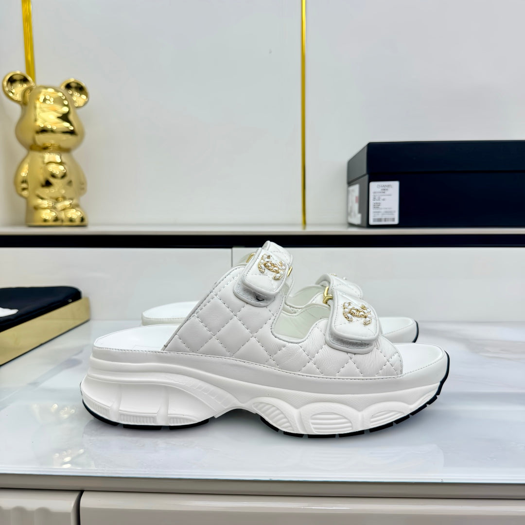 LuxluxHouse Best Quality Chanel Sandals