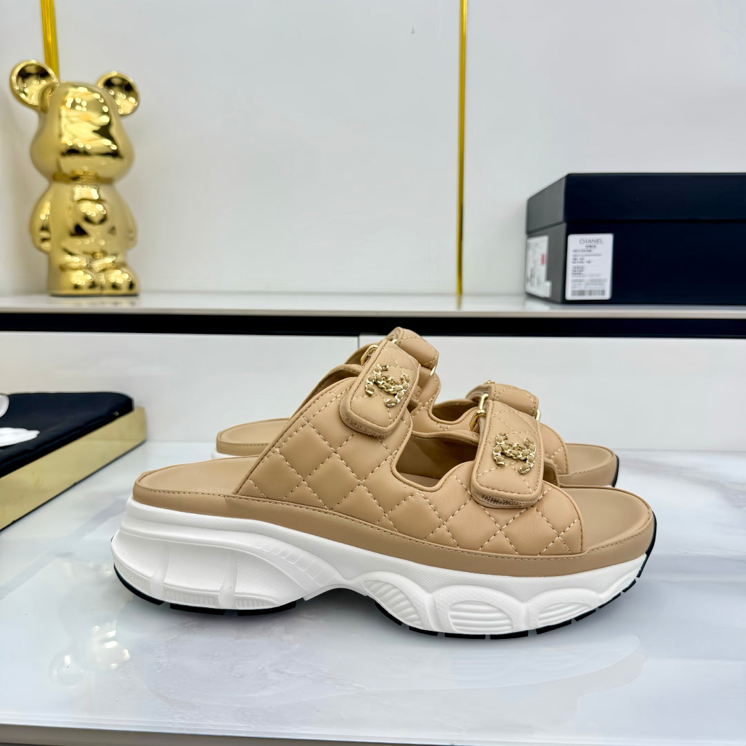 LuxluxHouse Best Quality Chanel Sandals