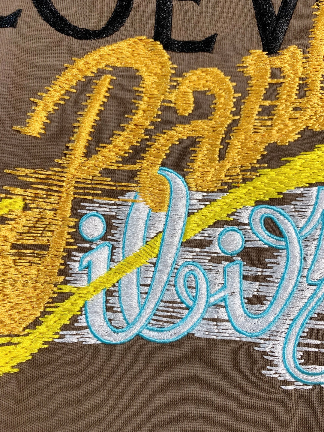 LuxluxHouse Best Quality Clothes T-shirt Loewe