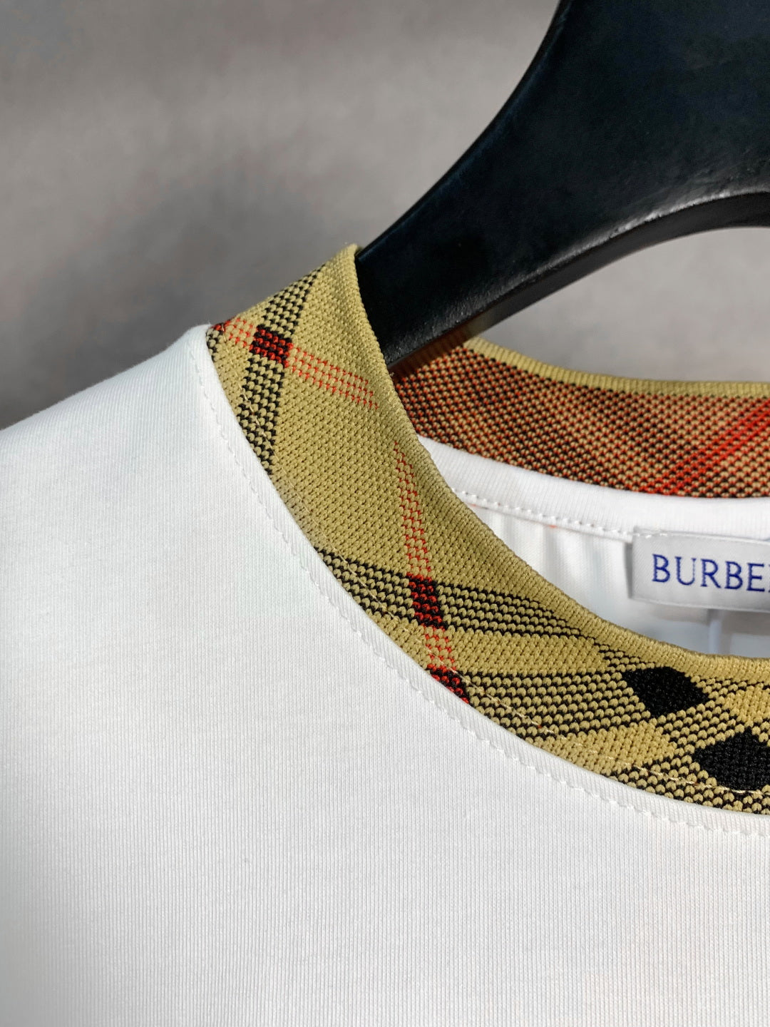 LuxluxHouse Best Quality Clothes Burberry T-shirt