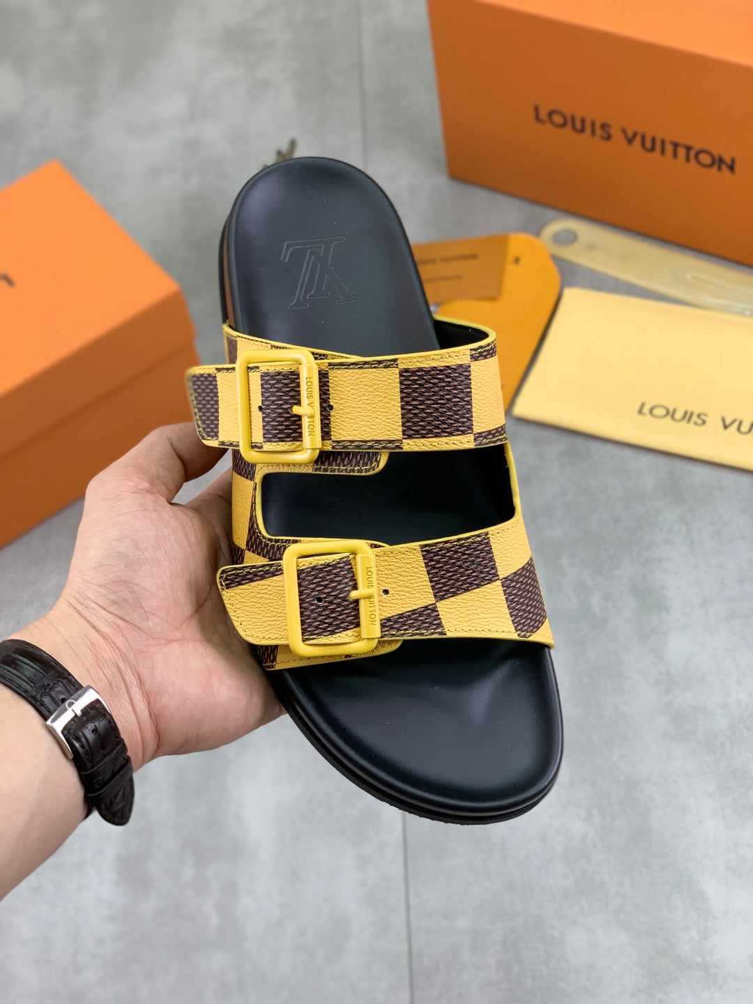 LuxluxHouse Best Quality Sandals Louis Vuitton