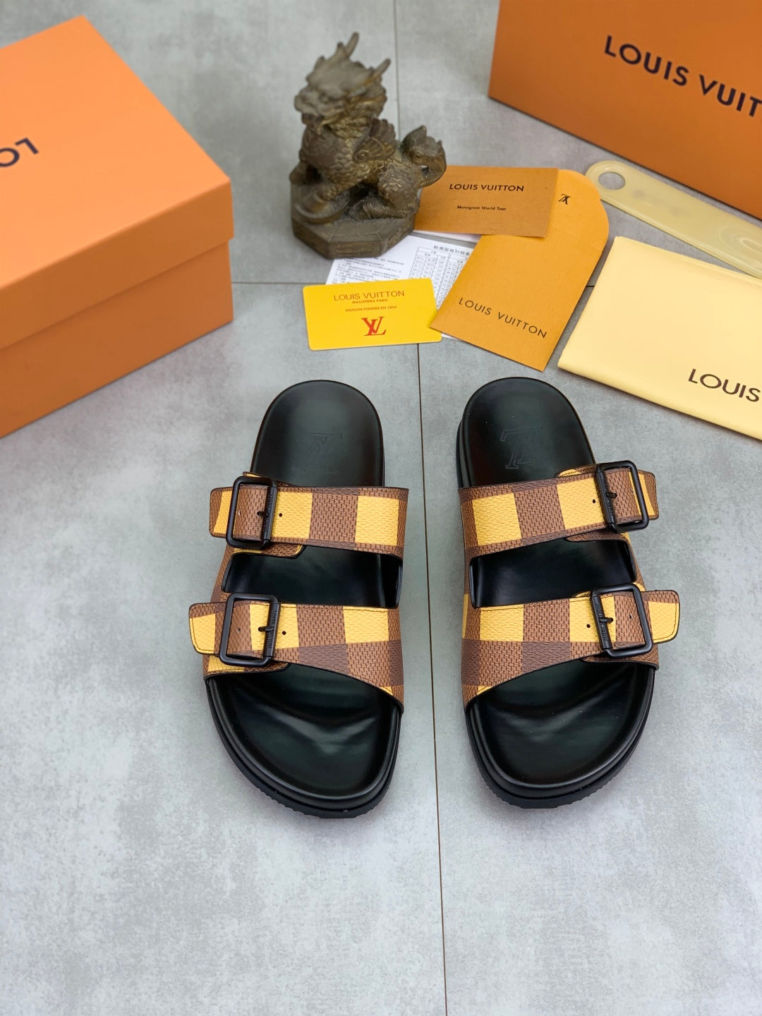 LuxluxHouse Best Quality Sandals Louis Vuitton