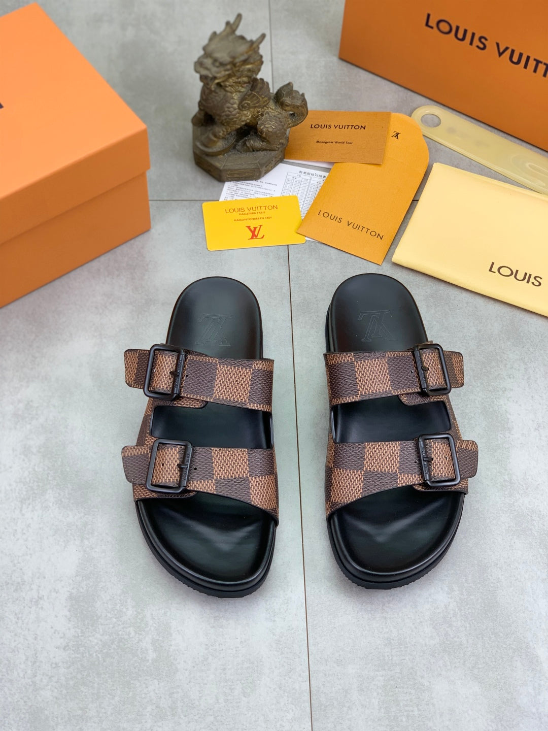 LuxluxHouse Best Quality Sandals Louis Vuitton