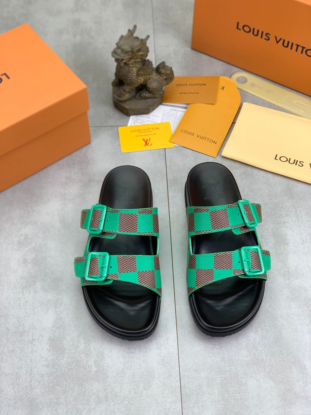 LuxluxHouse Best Quality Sandals Louis Vuitton