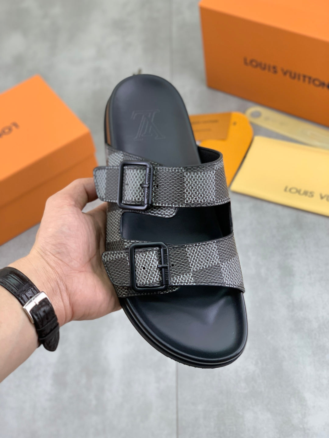 LuxluxHouse Best Quality Sandals Louis Vuitton