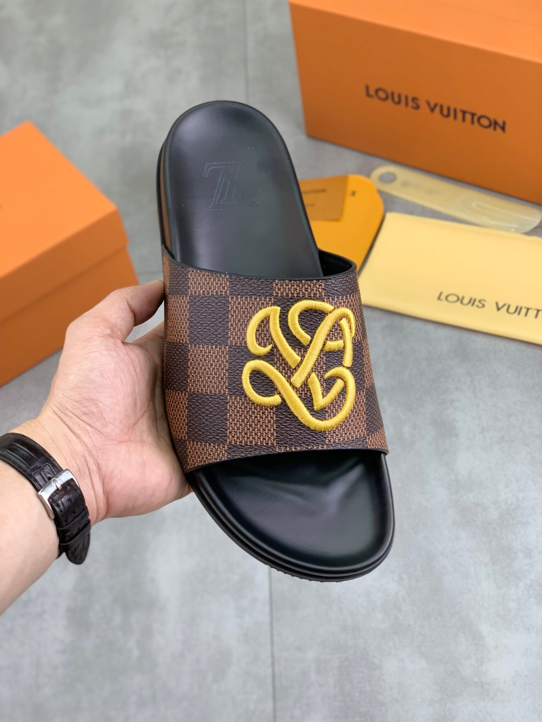 LuxluxHouse Best Quality Sandals Louis Vuitton