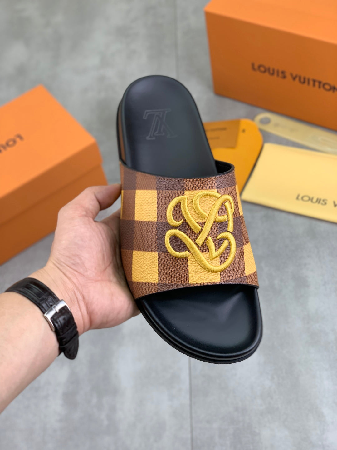 LuxluxHouse Best Quality Sandals Louis Vuitton