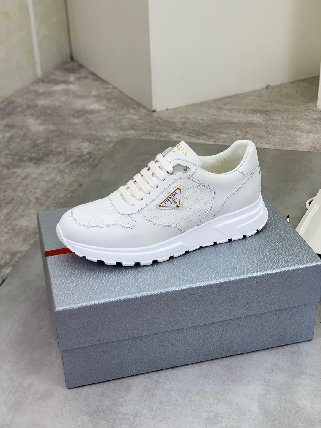 LuxluxHouse Best Quality Shoes Prada