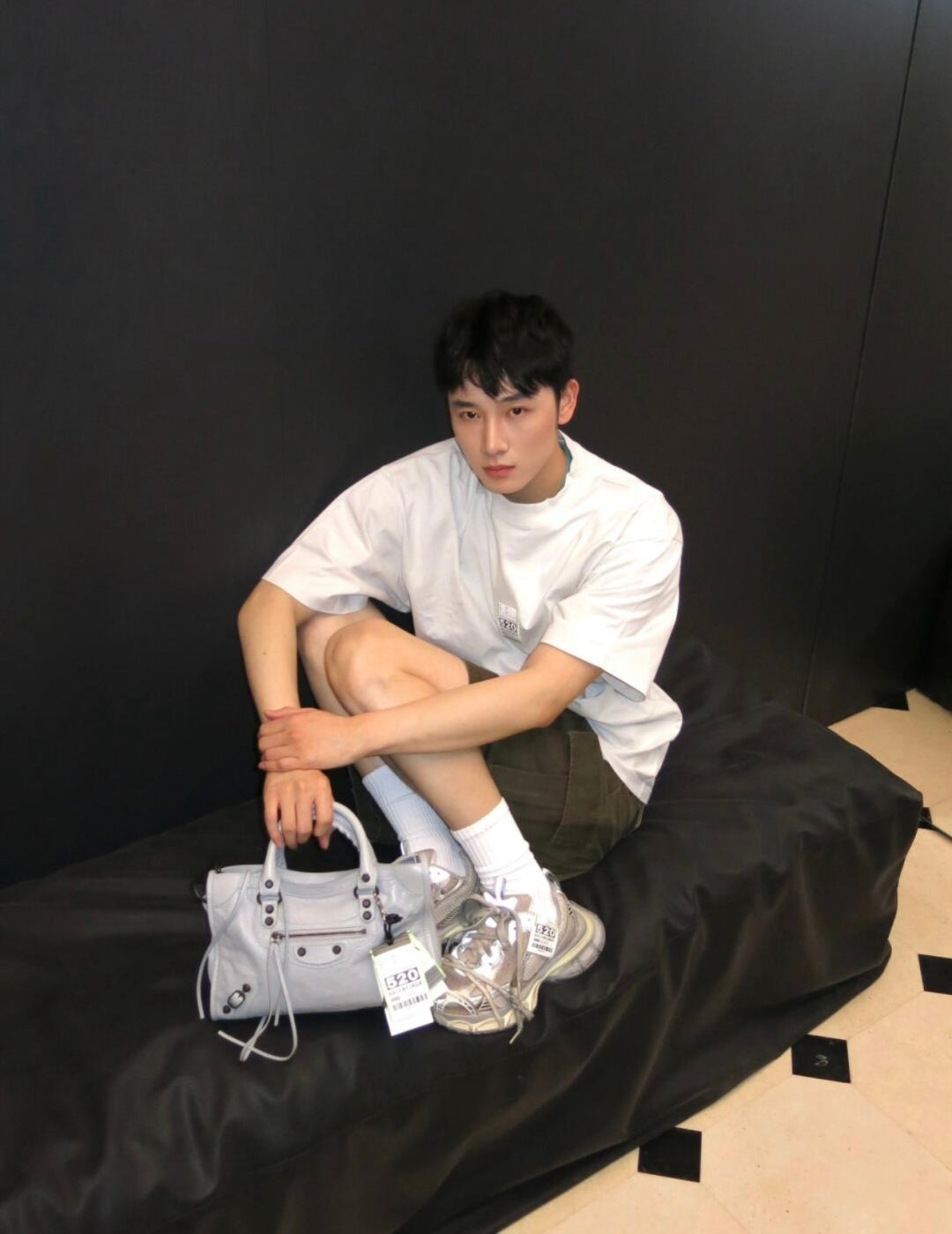 LuxluxHouse Best Quality Clothes Balenciaga T-shirt