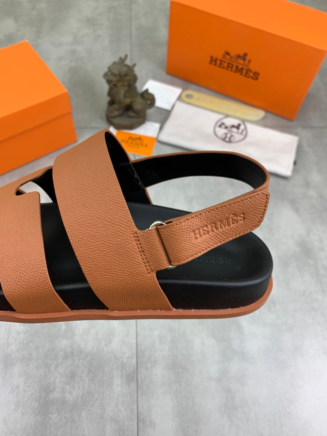 LuxluxHouse Best Quality Sandals Hermes