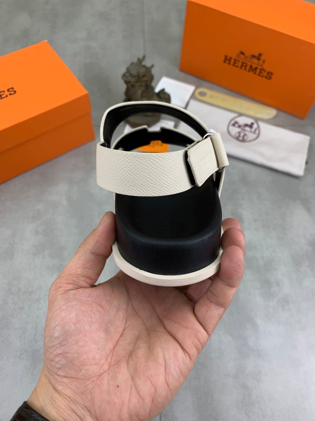 LuxluxHouse Best Quality Sandals Hermes