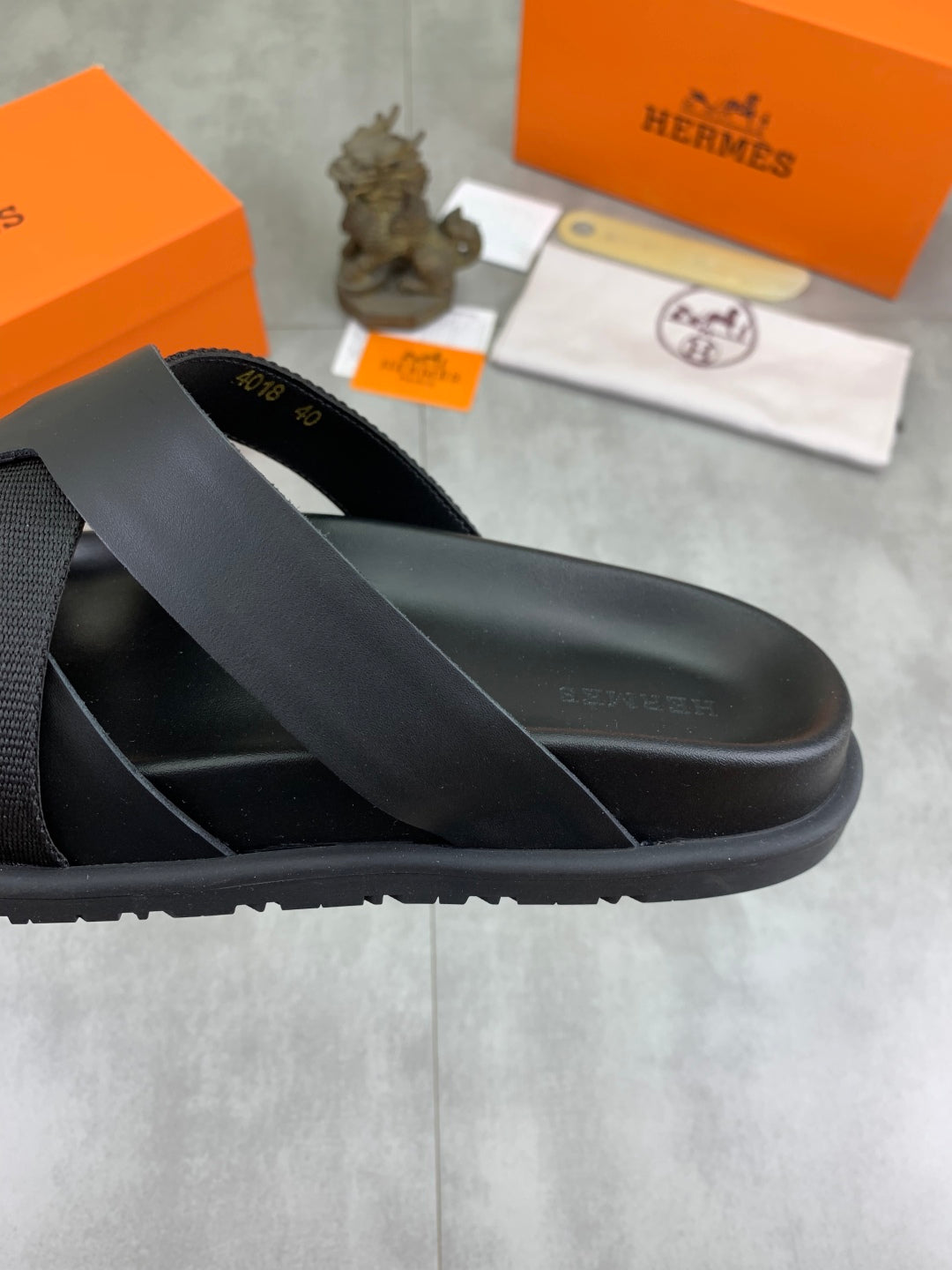 LuxluxHouse Best Quality Sandals Hermes