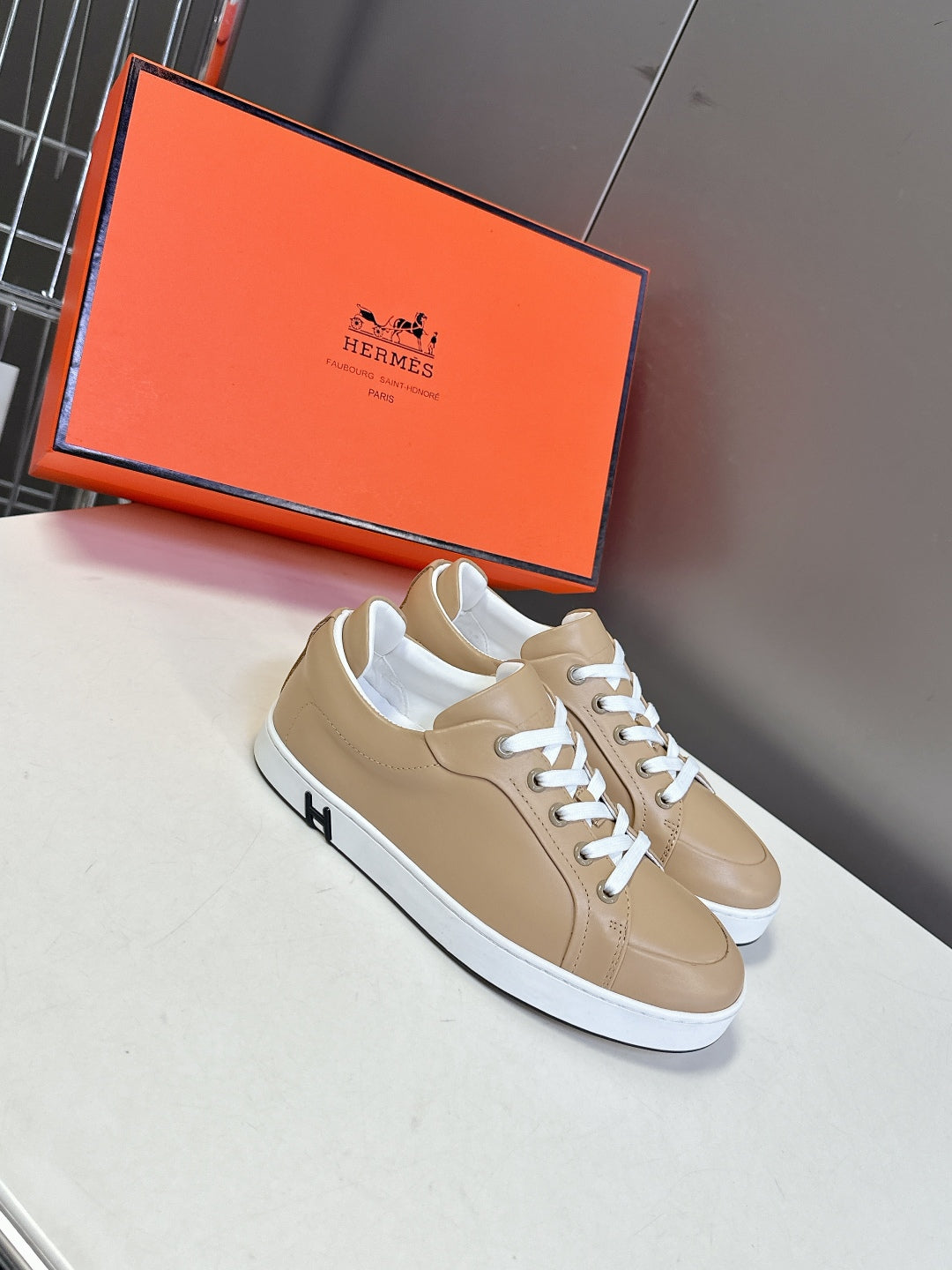 LuxluxHouse Best Quality Women Shoes Hermes