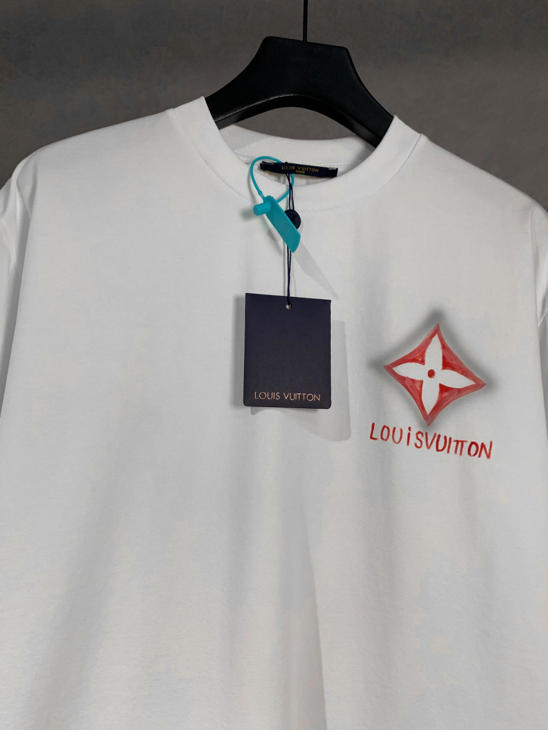 LuxluxHouse Best Quality Clothes T-shirt Louis Vuitton