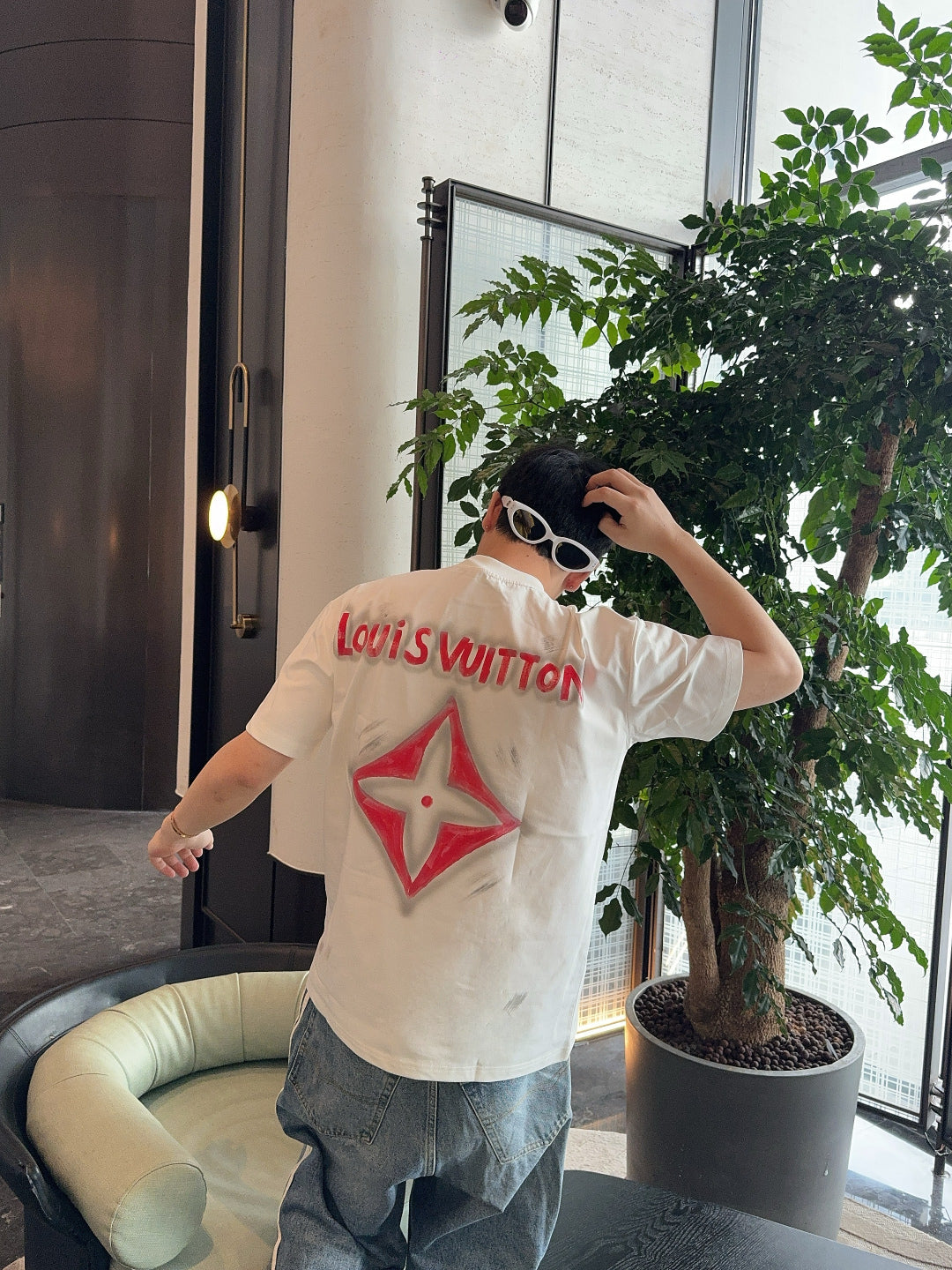 LuxluxHouse Best Quality Clothes T-shirt Louis Vuitton