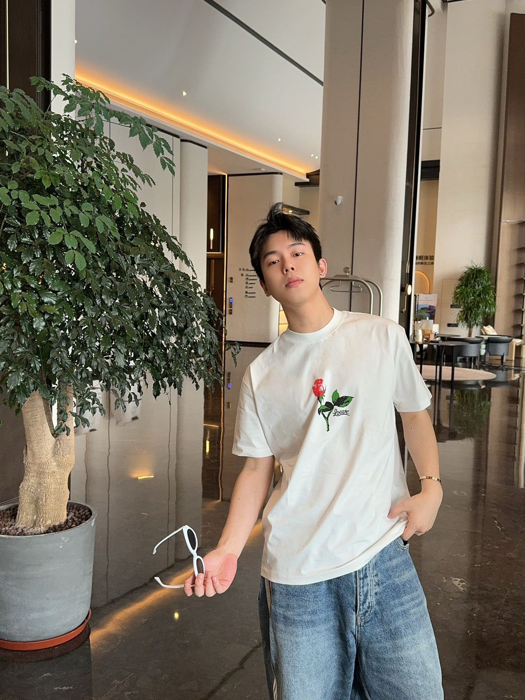 LuxluxHouse Best Quality Clothes T-shirt Loewe