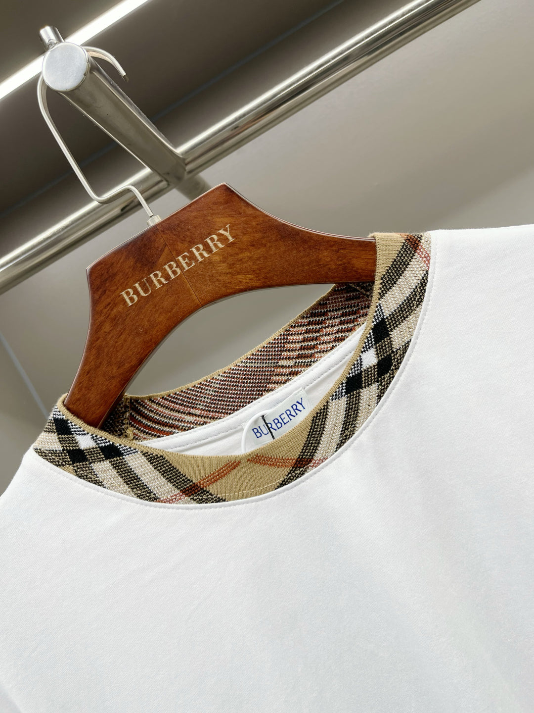 LuxluxHouse Best Quality Clothes Burberry T-shirt