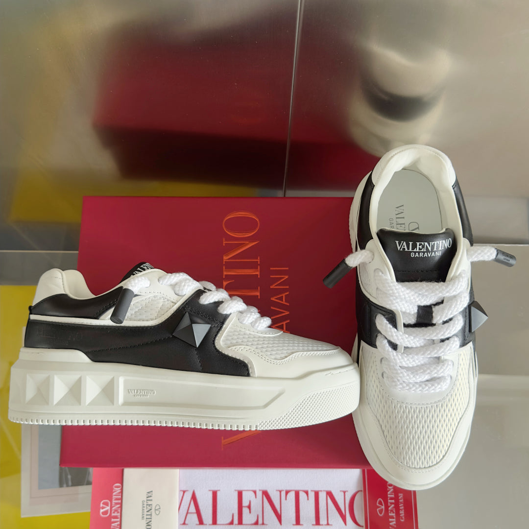 LuxluxHouse Best Quality Valentino Women Shoes
