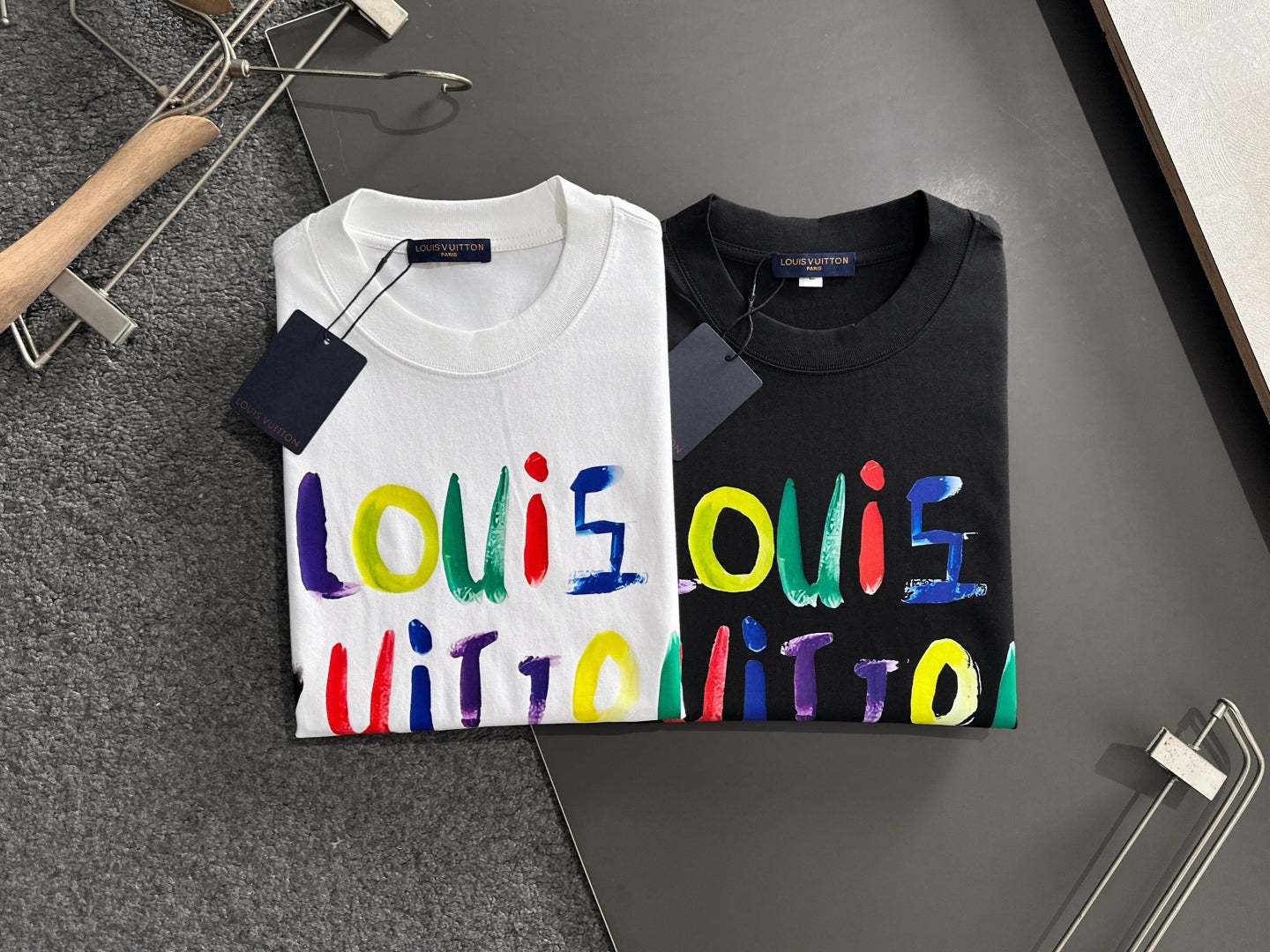 LuxluxHouse Best Quality Clothes T-shirt Louis Vuitton