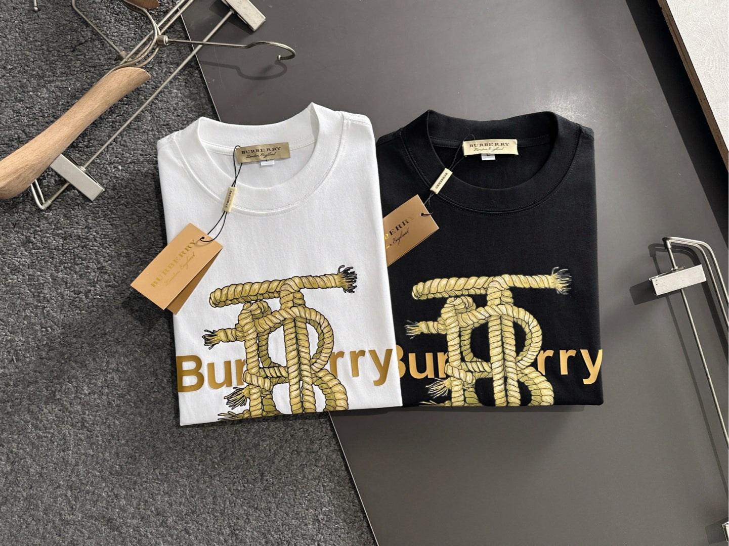 LuxluxHouse Best Quality Clothes Burberry T-shirt