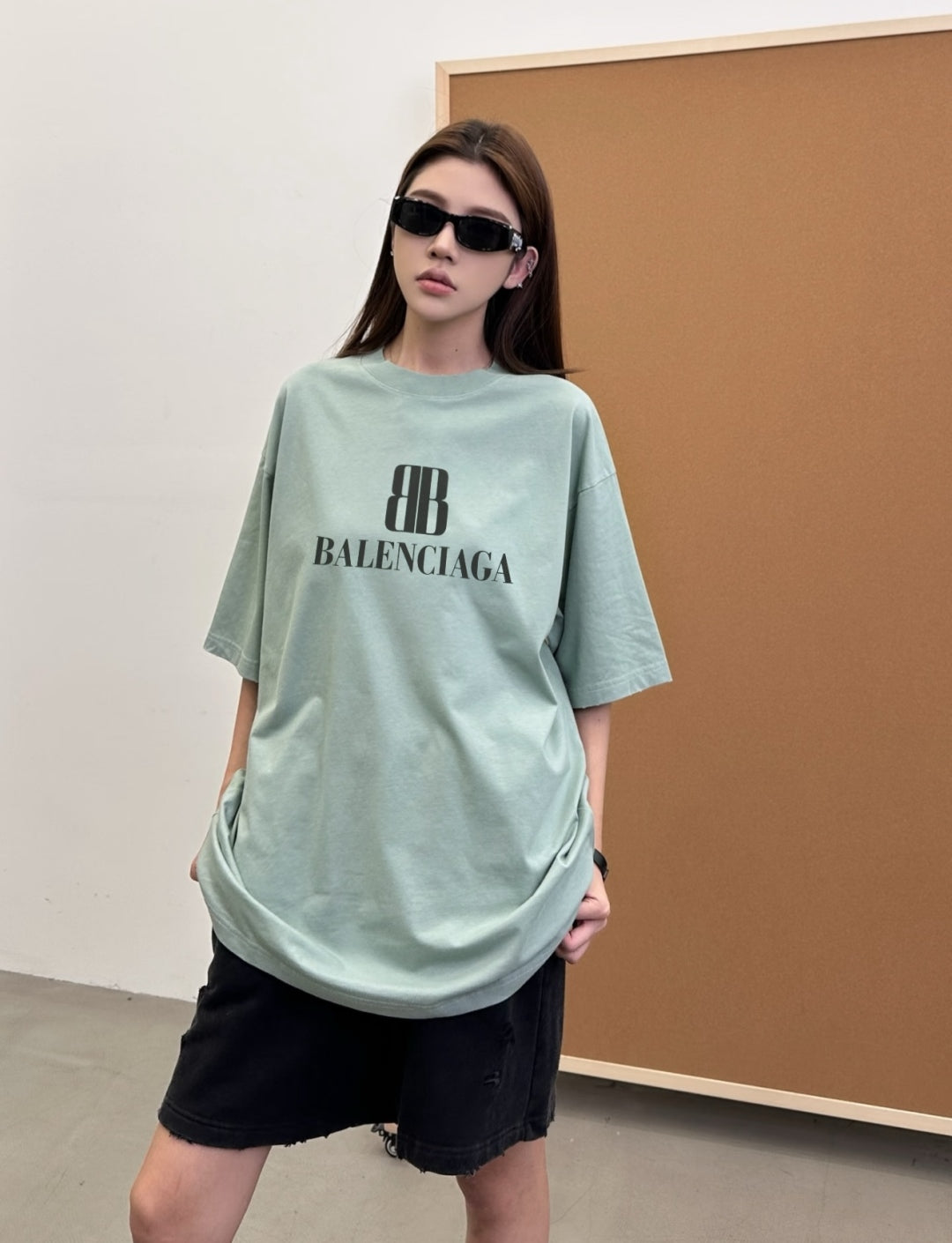 LuxluxHouse Best Quality Clothes Balenciaga T-shirt