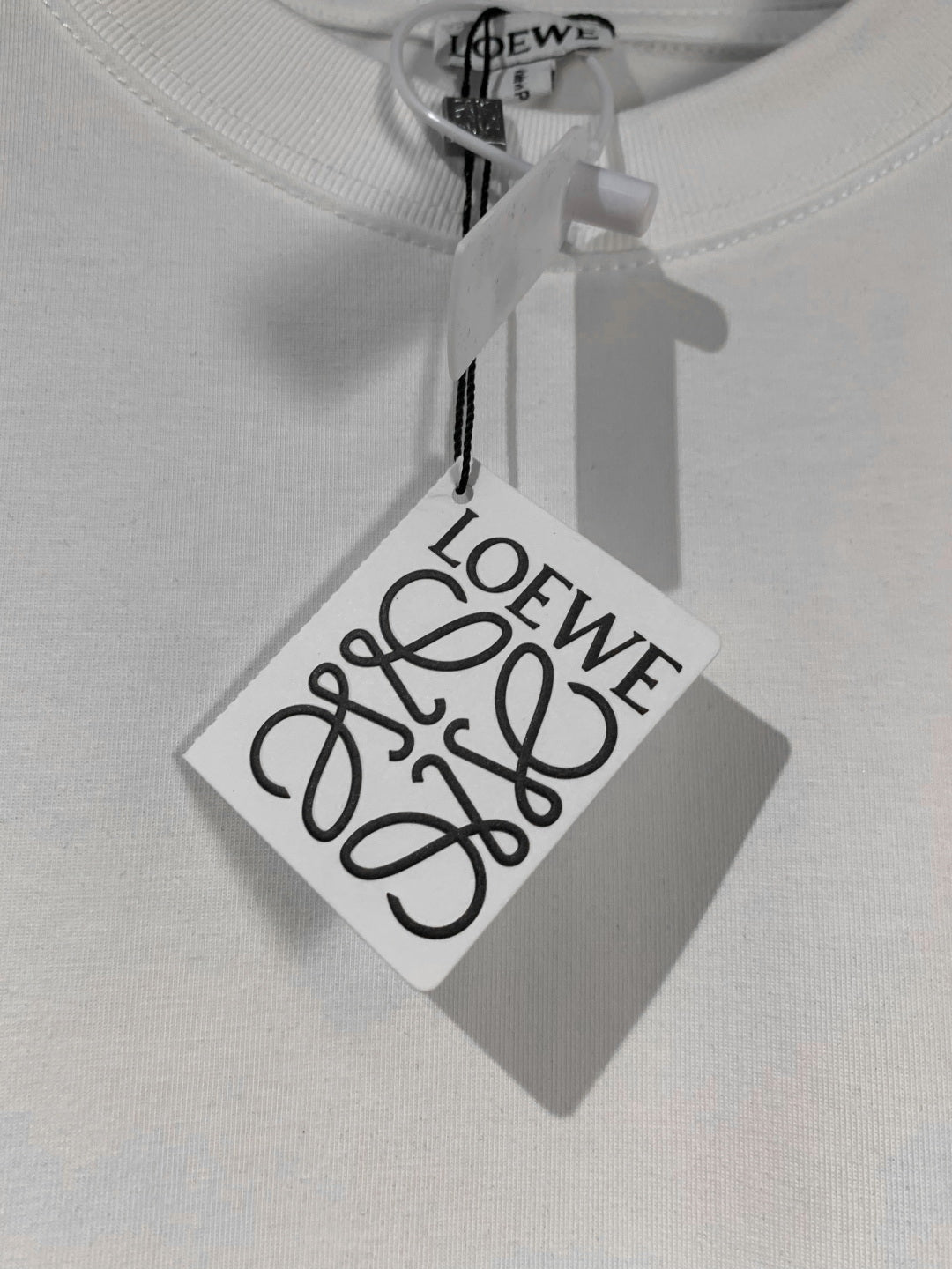 LuxluxHouse Best Quality Clothes T-shirt Loewe