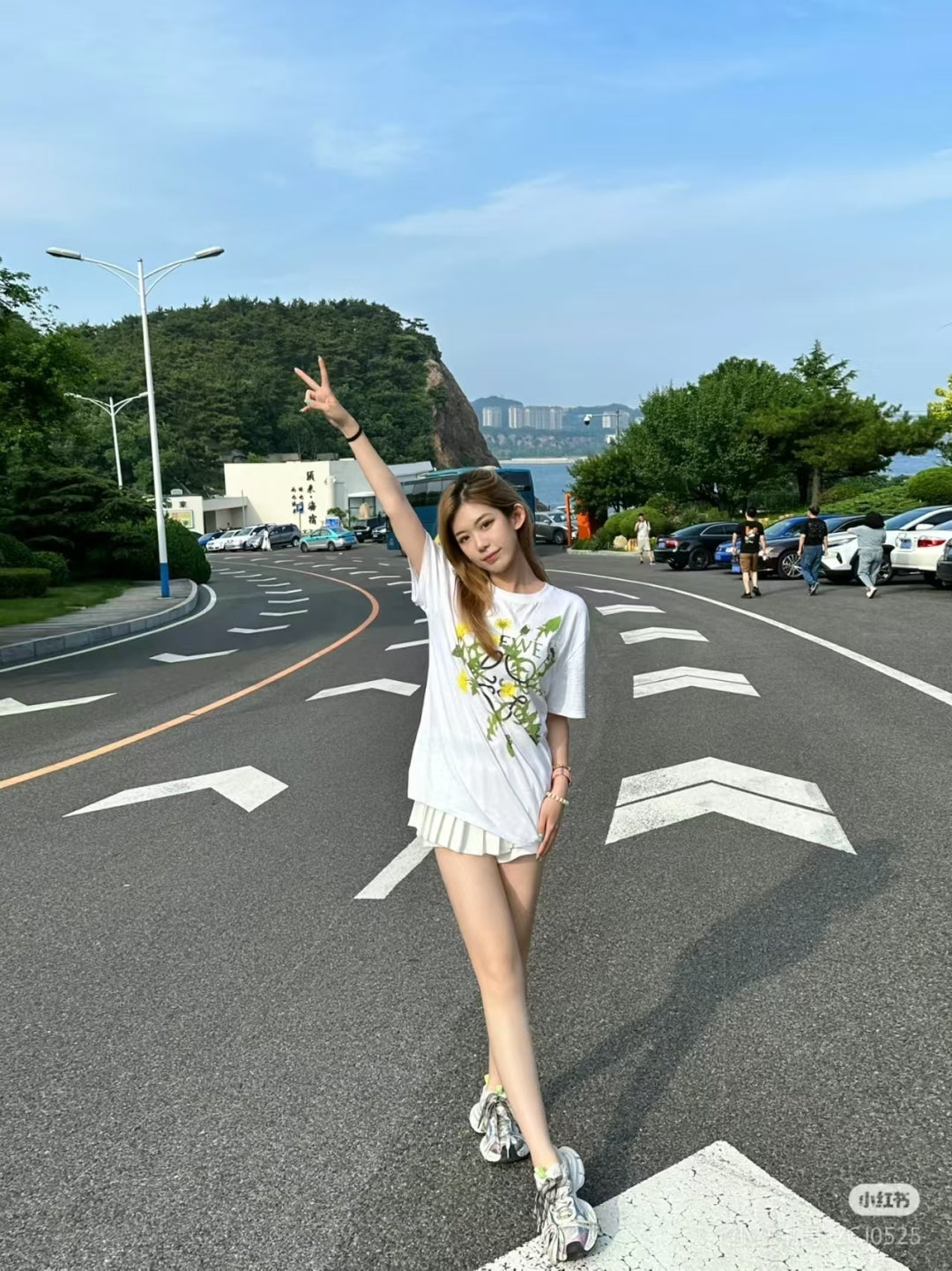 LuxluxHouse Best Quality Clothes T-shirt Loewe