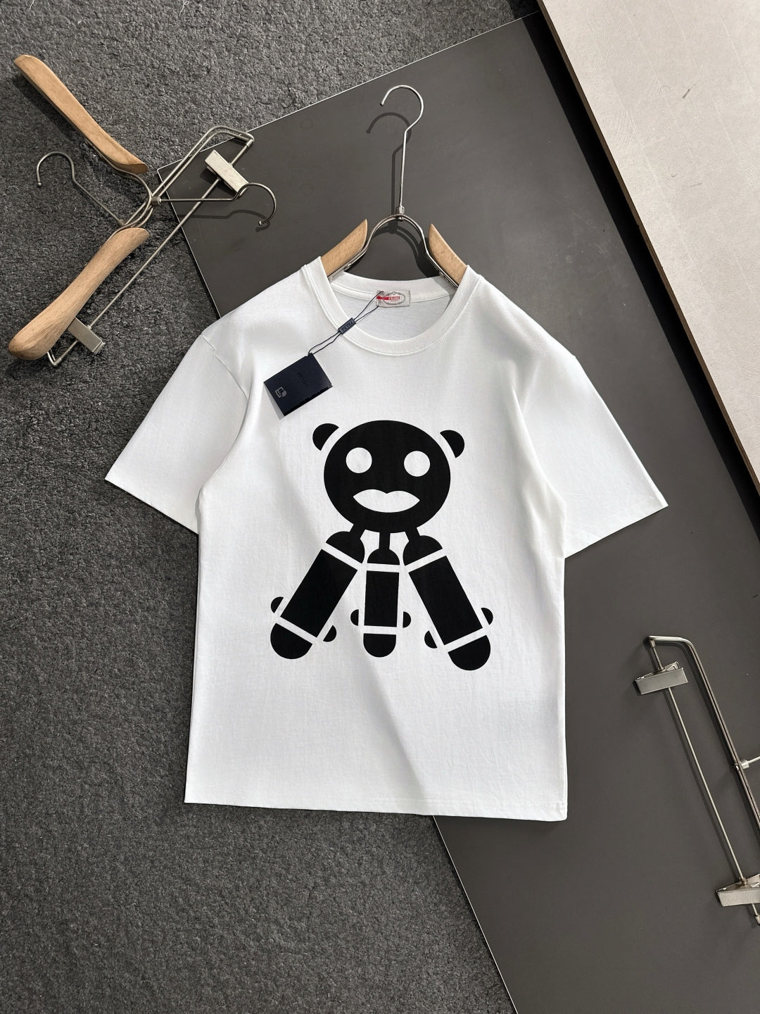 LuxluxHouse Best Quality Clothes T-shirt Prada