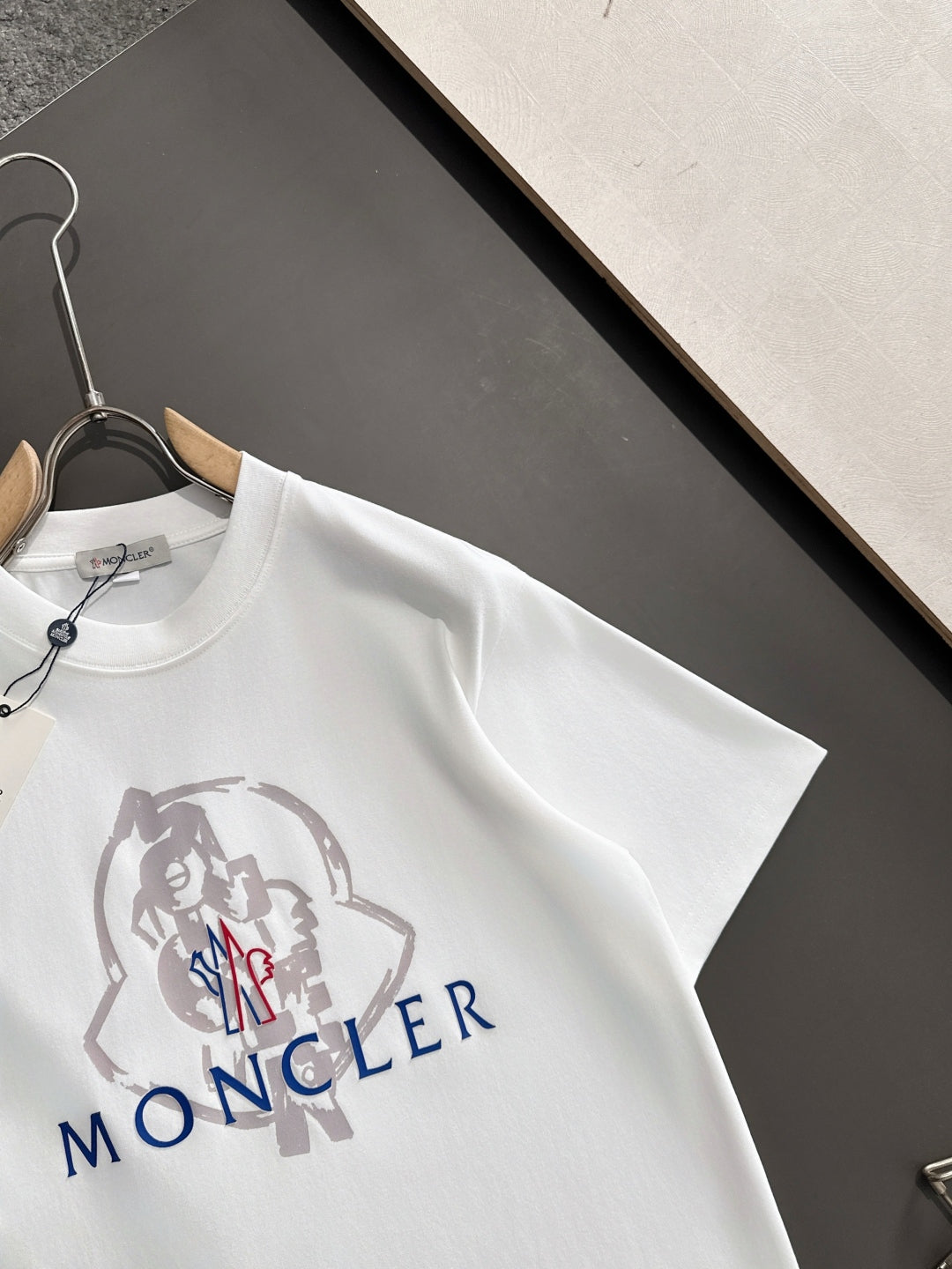 LuxluxHouse Best Quality Clothes T-shirt Moncler