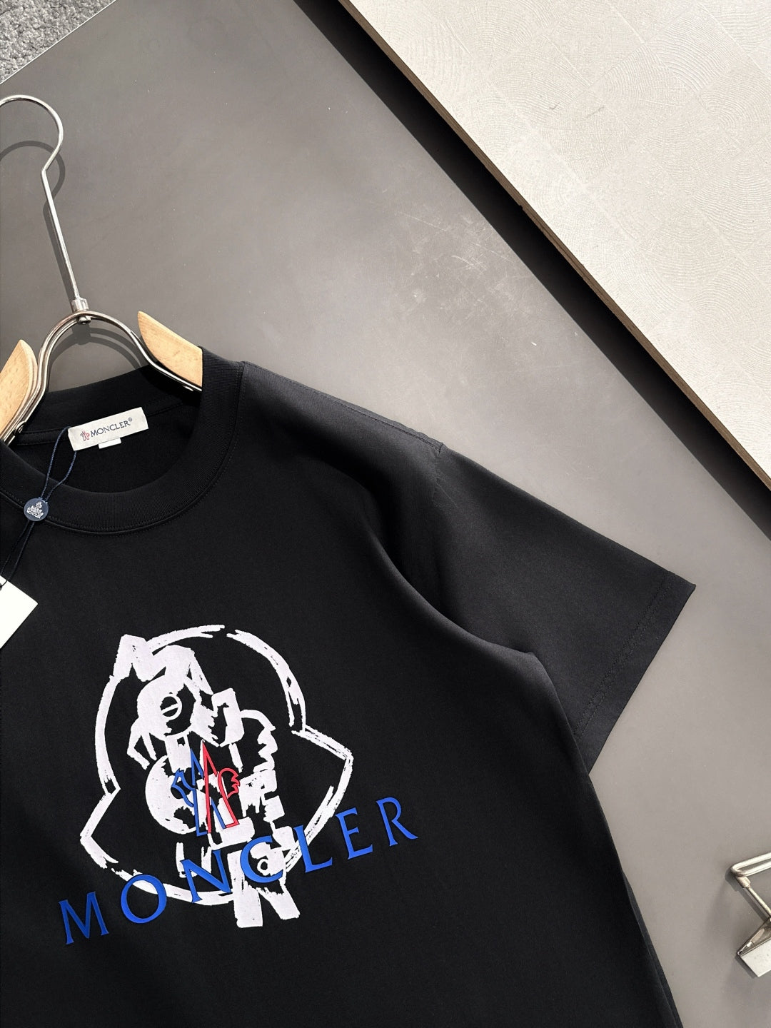 LuxluxHouse Best Quality Clothes T-shirt Moncler