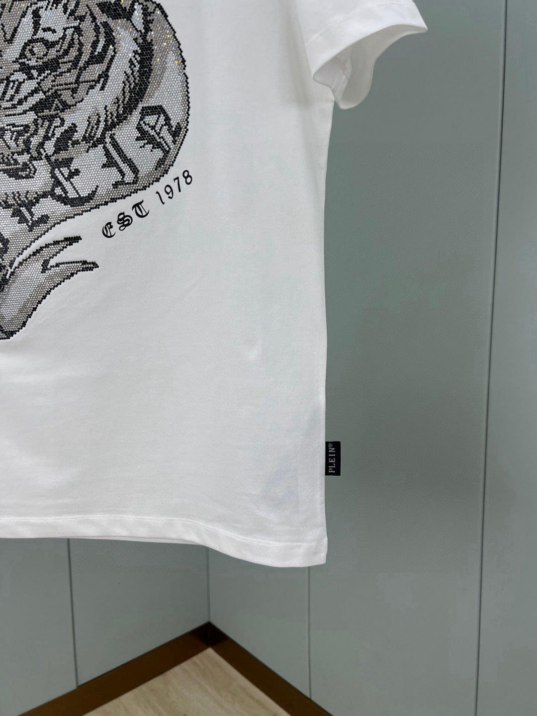 LuxluxHouse Best Quality Clothes T-shirt