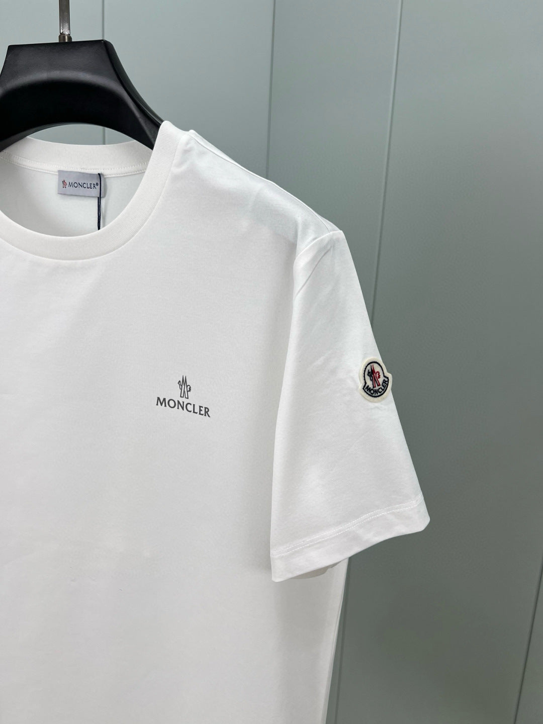 LuxluxHouse Best Quality Clothes T-shirt Moncler