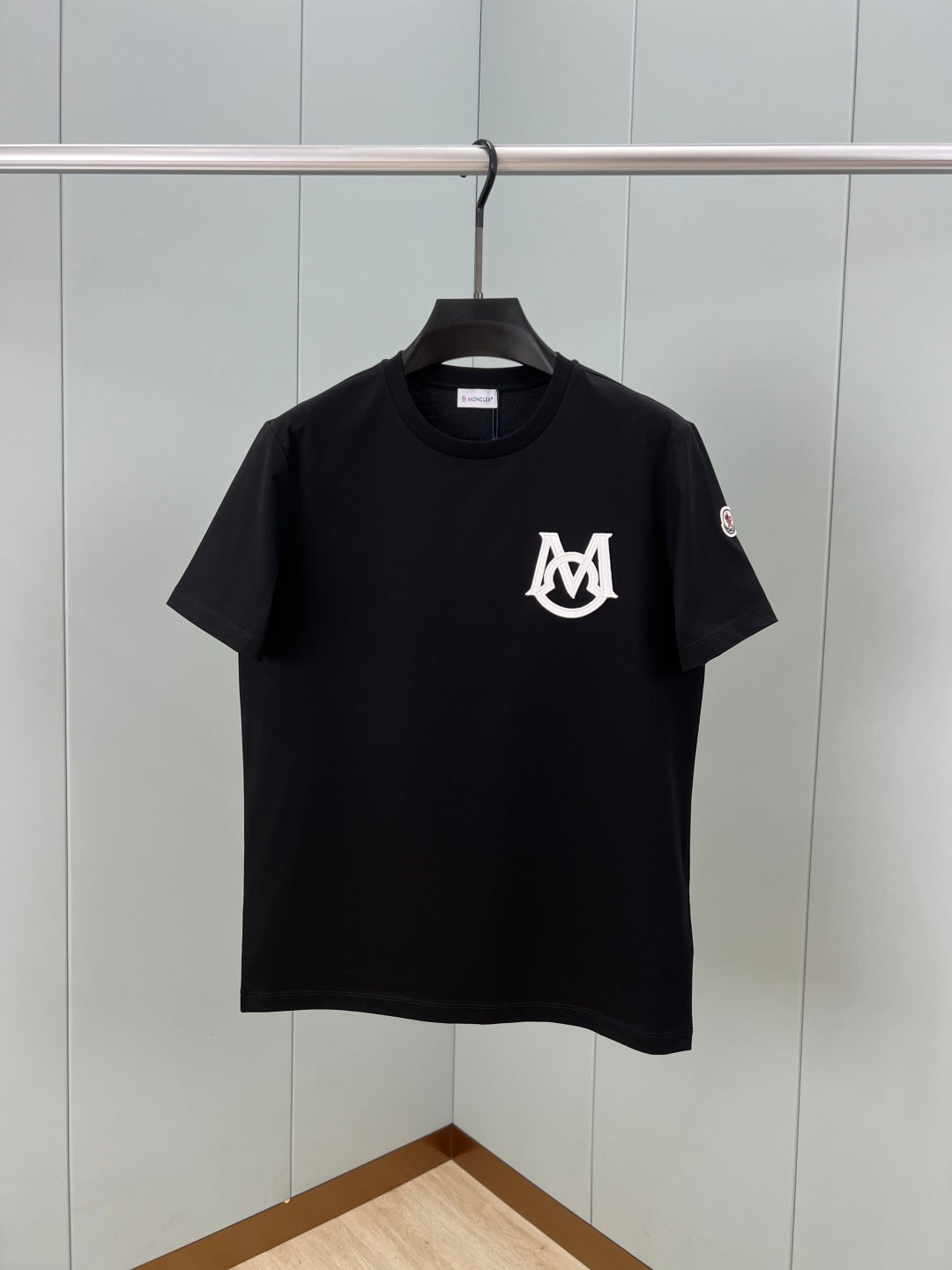 LuxluxHouse Best Quality Clothes T-shirt Moncler