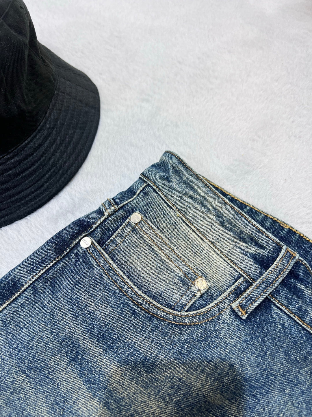 LuxluxHouse Best Quality Clothes Fendi Pants