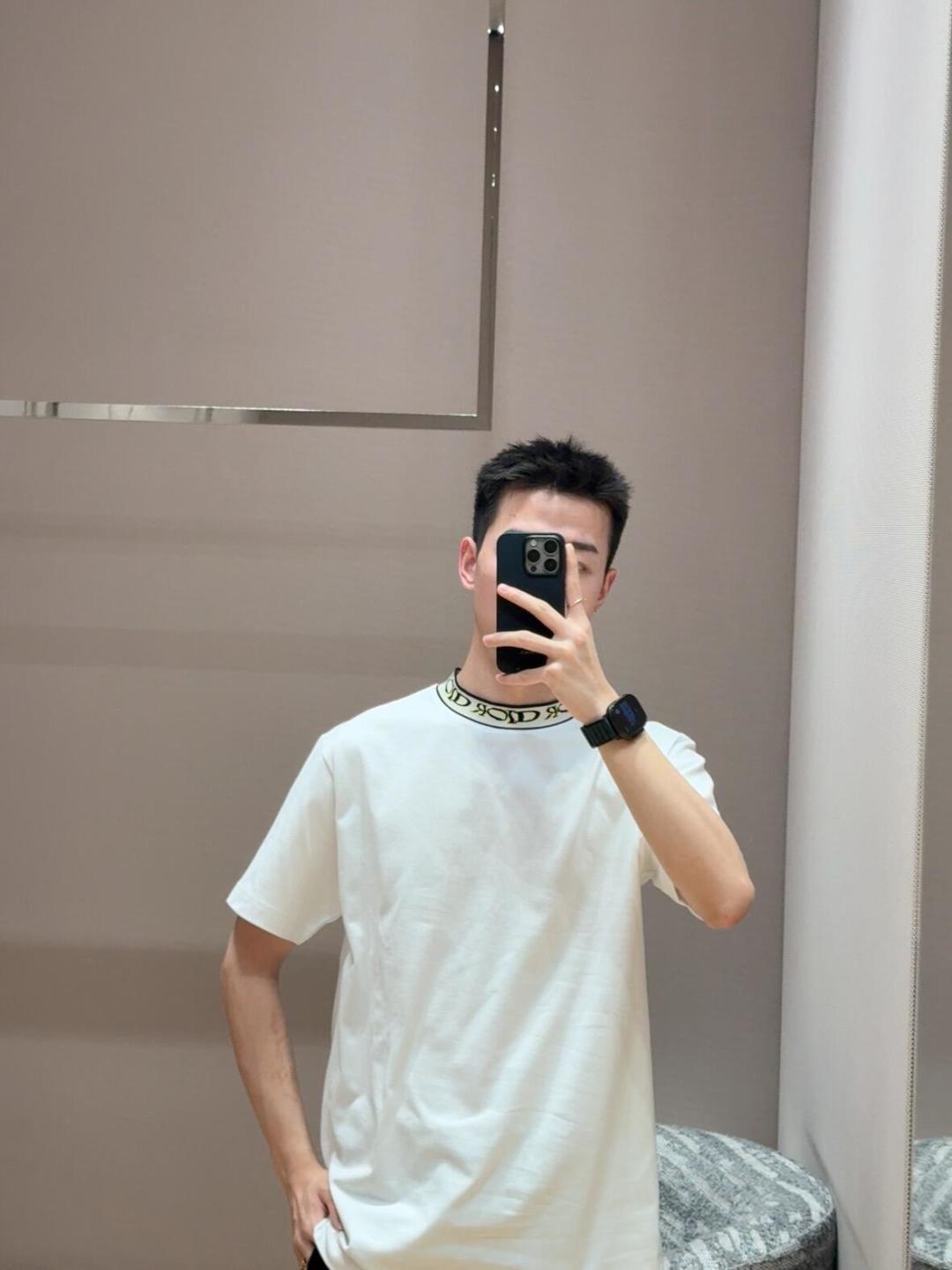 LuxluxHouse Best Quality Clothes T-shirt Dior