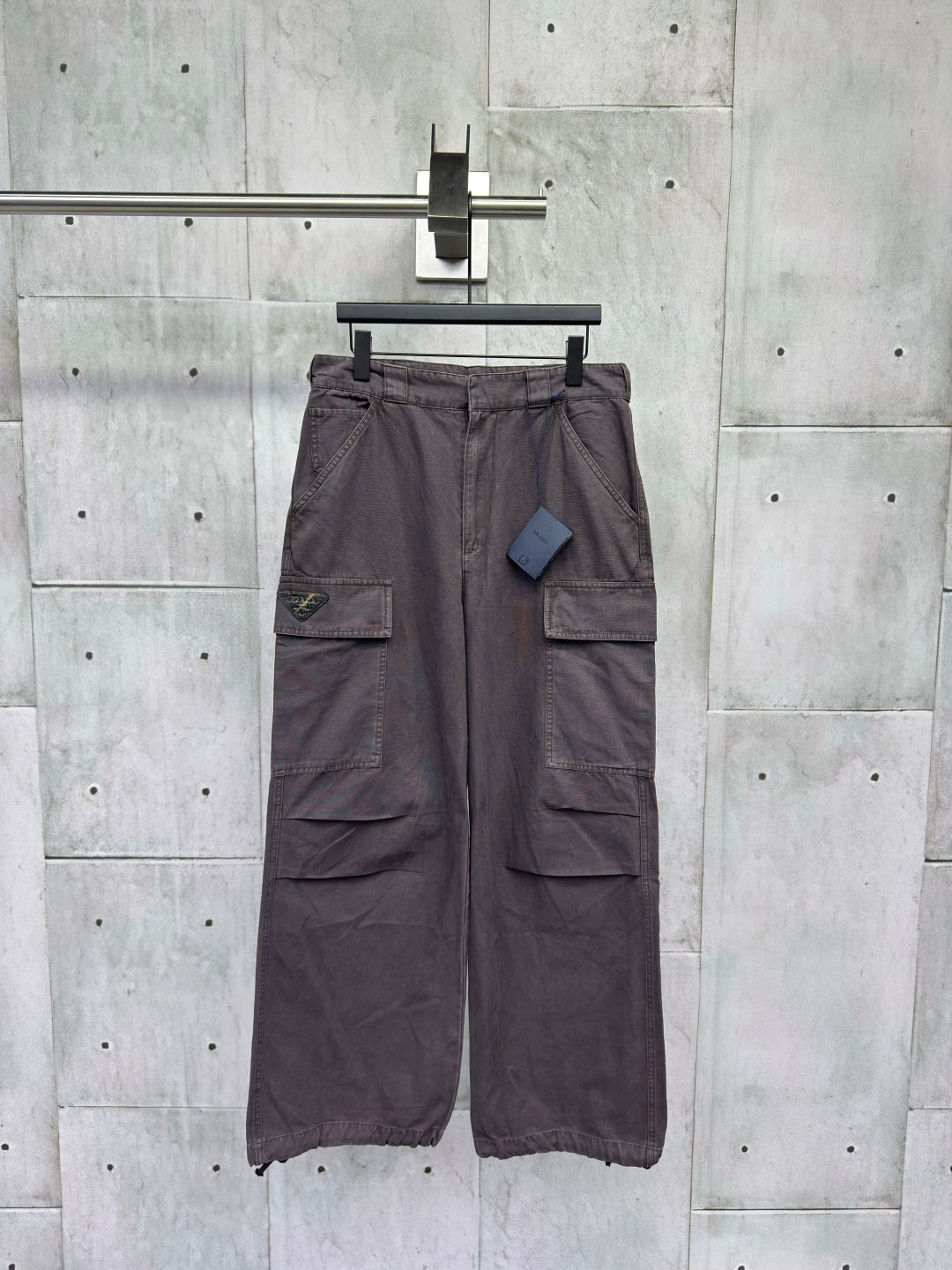 LuxluxHouse Best Quality Clothes Pants Prada
