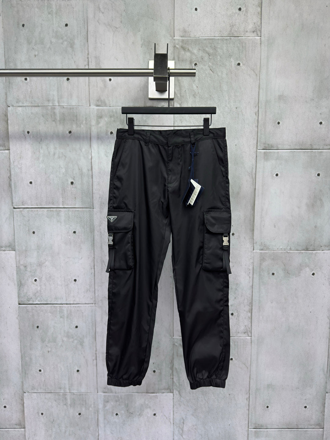 LuxluxHouse Best Quality Clothes Pants Prada