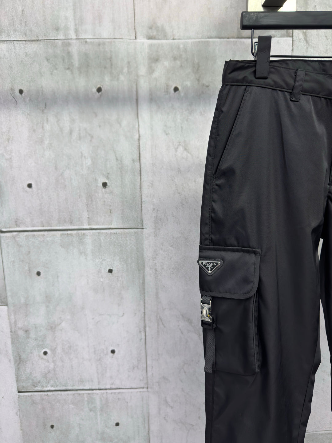 LuxluxHouse Best Quality Clothes Pants Prada