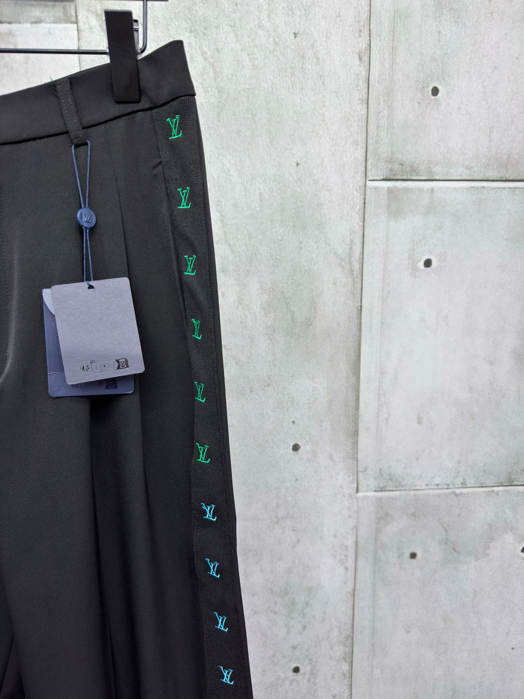 LuxluxHouse Best Quality Clothes Pants Louis Vuitton