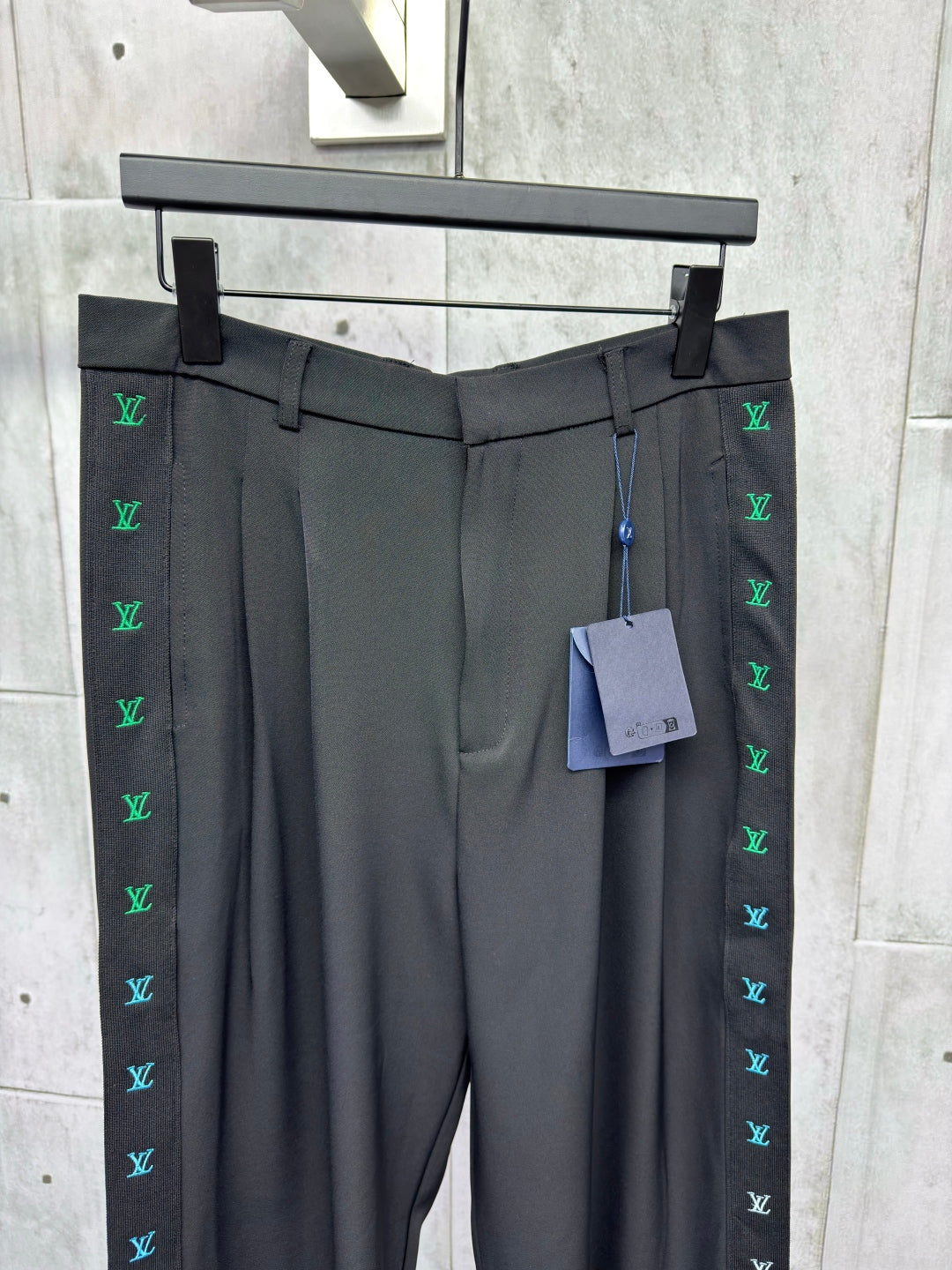 LuxluxHouse Best Quality Clothes Pants Louis Vuitton